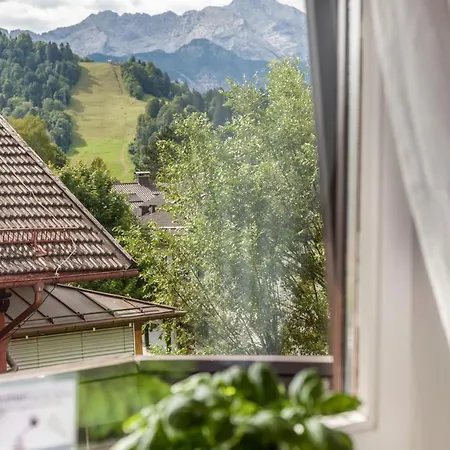 Апартаменти Im Blauen Haus Dg *