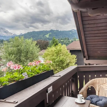 Апартаменти Im Blauen Haus Dg Гарміш-Партенкірхен