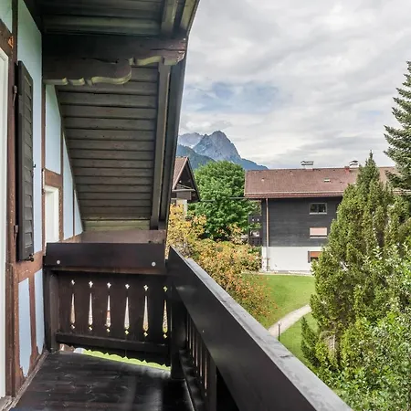 Daire Im Blauen Haus Dg Garmisch-Partenkirchen
